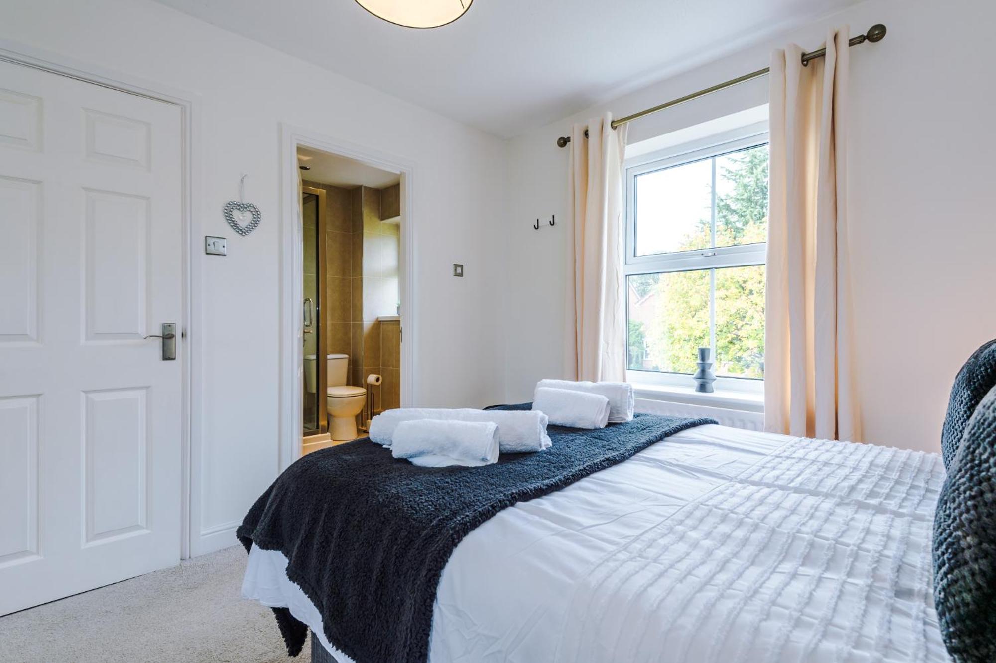 The Green- Beautiful & Spacious 5 Bed Detached In Worsley, Manchester 외부 사진
