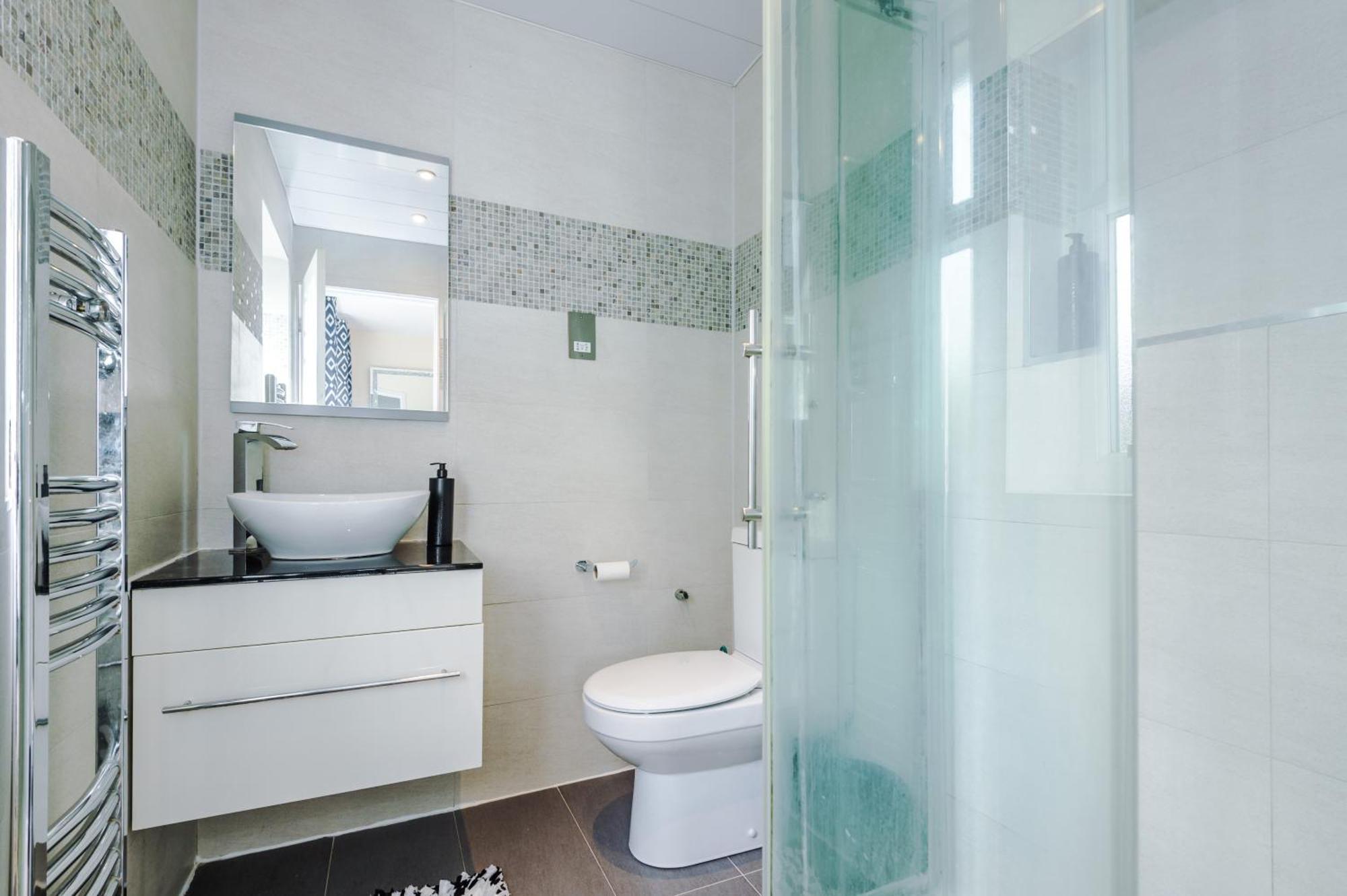 The Green- Beautiful & Spacious 5 Bed Detached In Worsley, Manchester 외부 사진
